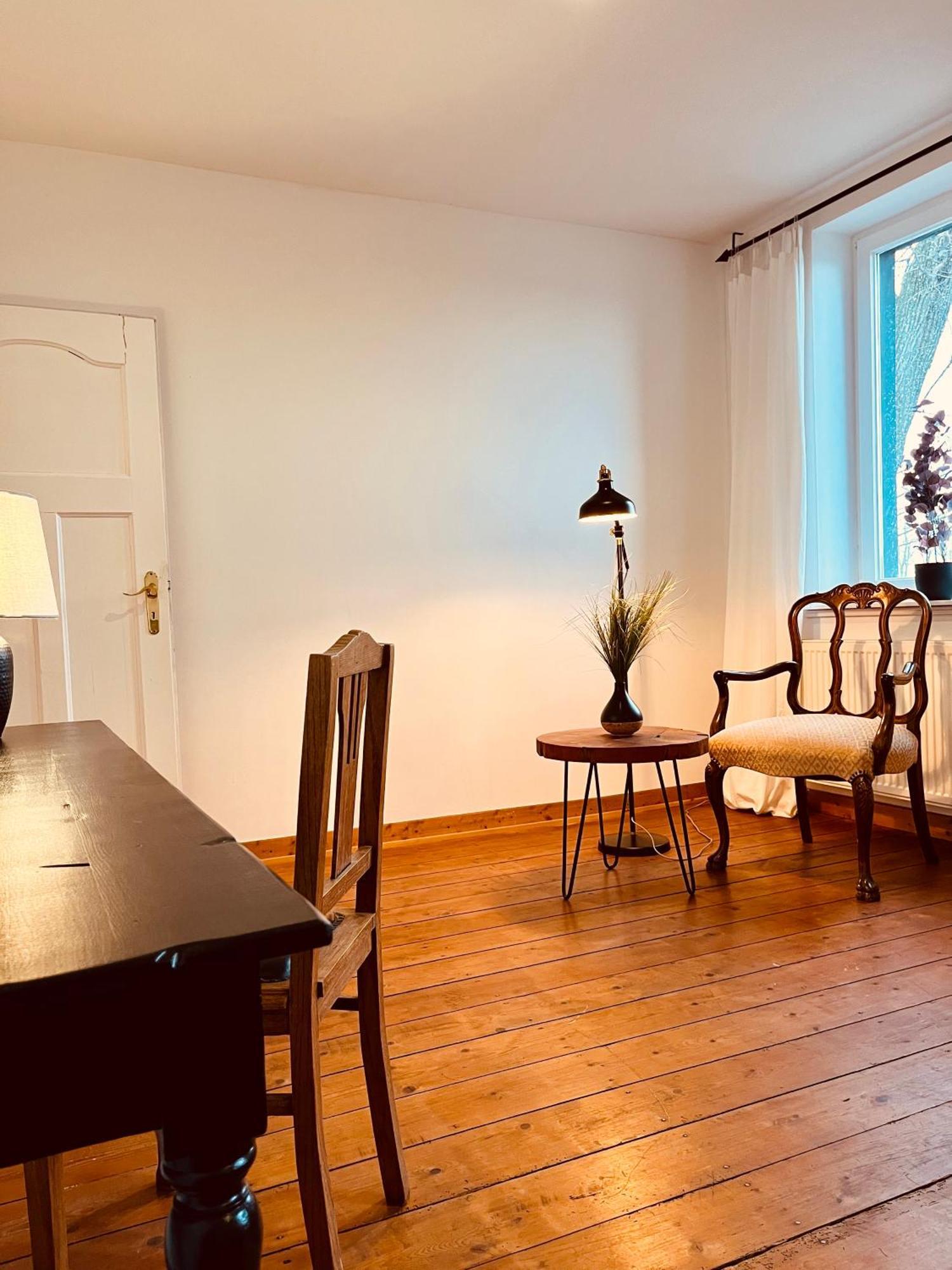 B E D & A G E D E S I G N -Extra Large- Wunderschoene Komplette Wohnung Mit Viel Platz & 4 Schlafzimmer B E D & A G E D E S I G N -Small- Wunderschoenes Zimmer Mit Bad Rechnungserstellung Fuer Geschaeftsreisende & Firmen Hünxe Exteriör bild