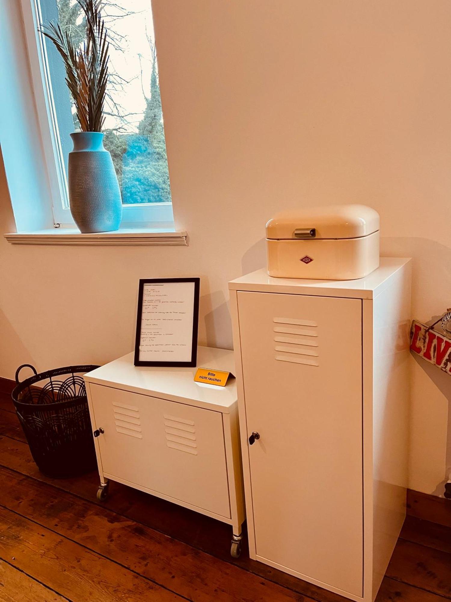 B E D & A G E D E S I G N -Extra Large- Wunderschoene Komplette Wohnung Mit Viel Platz & 4 Schlafzimmer B E D & A G E D E S I G N -Small- Wunderschoenes Zimmer Mit Bad Rechnungserstellung Fuer Geschaeftsreisende & Firmen Hünxe Exteriör bild
